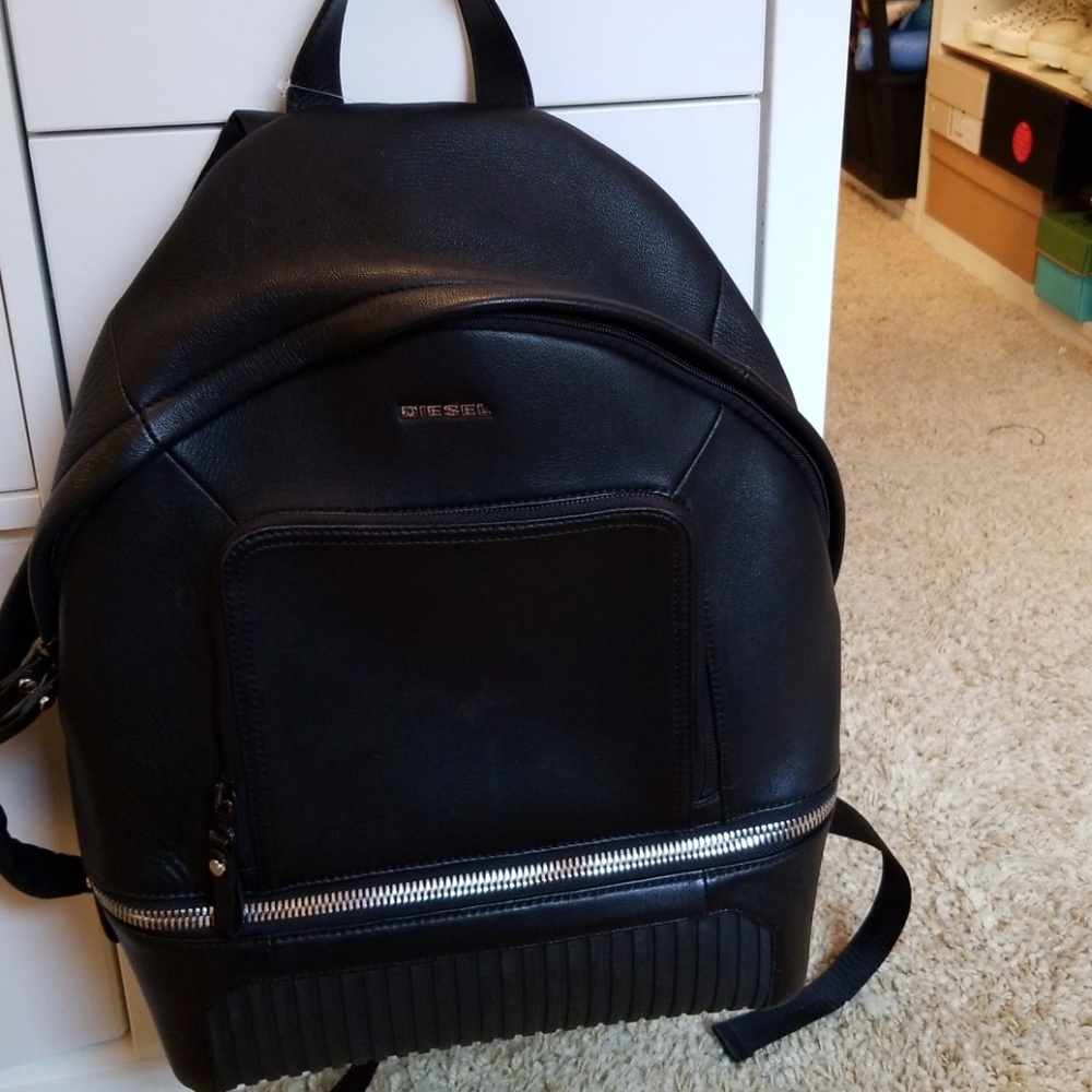 🔥🔥🔥HOT PICK🔥🔥🔥🔥Diesel leather backpack